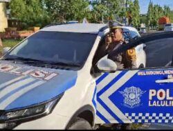 Wujudkan Keselamatan Berlalu Lintas Di Jalan Raya, Kasat Lantas Polres Sinjai Beri Imbauan Kepada Pengguna Jalan