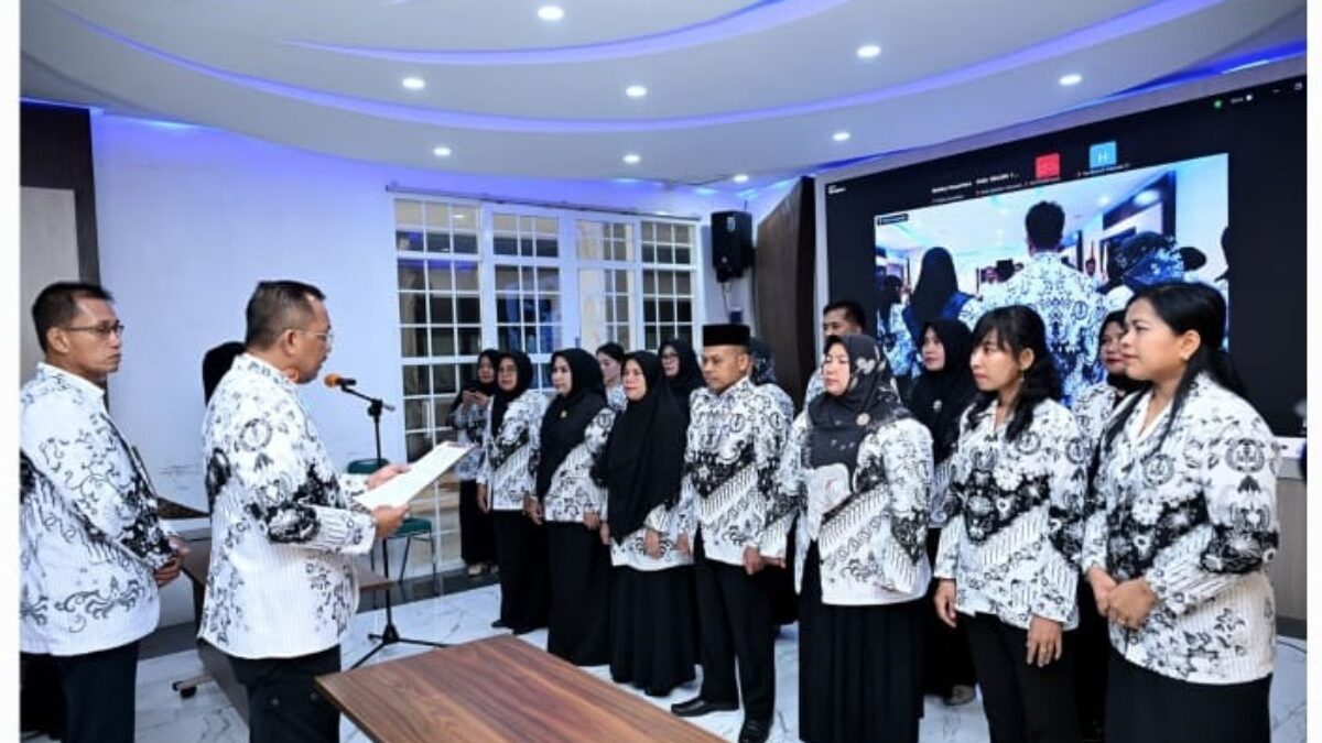 Dilantik Pengurus YPLP Dan APKS PGRI Sumut. DR.Ilyas Sitorus,M.Pd Ajak Wujudkan Mimpi PGRI