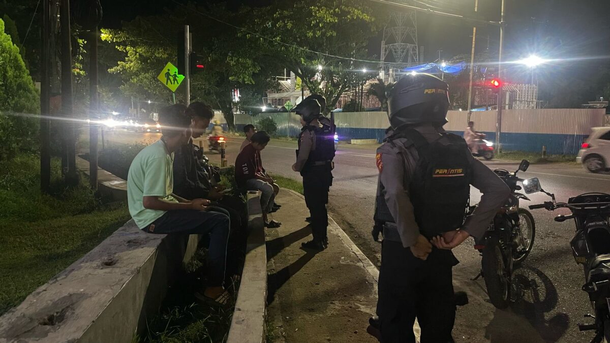 Ciptakan Lingkungan Aman Dan Nyaman, Sat Samapta Polres Sinjai Gencar Patroli Malam