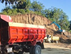 Penggalian Tanah Gunung Karellole Di Arajang, Terindikasi Ilegal. APH Diminta Lakukan Pemeriksaan Dan Larangan Penggalian Berlanjut