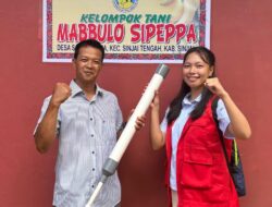 Inovasi Alat Penabur Pupuk Sederhana Diaplikasikan Gabryella Natalie, Mahasiswi KKN-Tematik Unhas Di Desa Saotengnga