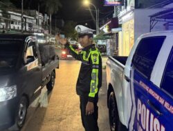 Ciptakan Rasa Aman Di Jalan Raya, Satlantas Polres Wajo Intensifkan Blue Light Patrol,