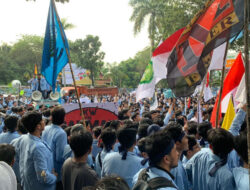 Bubarkan DPR, Cermin Krisis Legitimasi Atau Langkah Orang Tolol