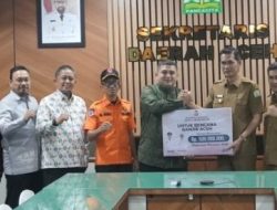 Misi Kemnusiaan Pemkot Makassar, Serahkan Bantuan Ratusan Juta ke Aceh dan Sumbar