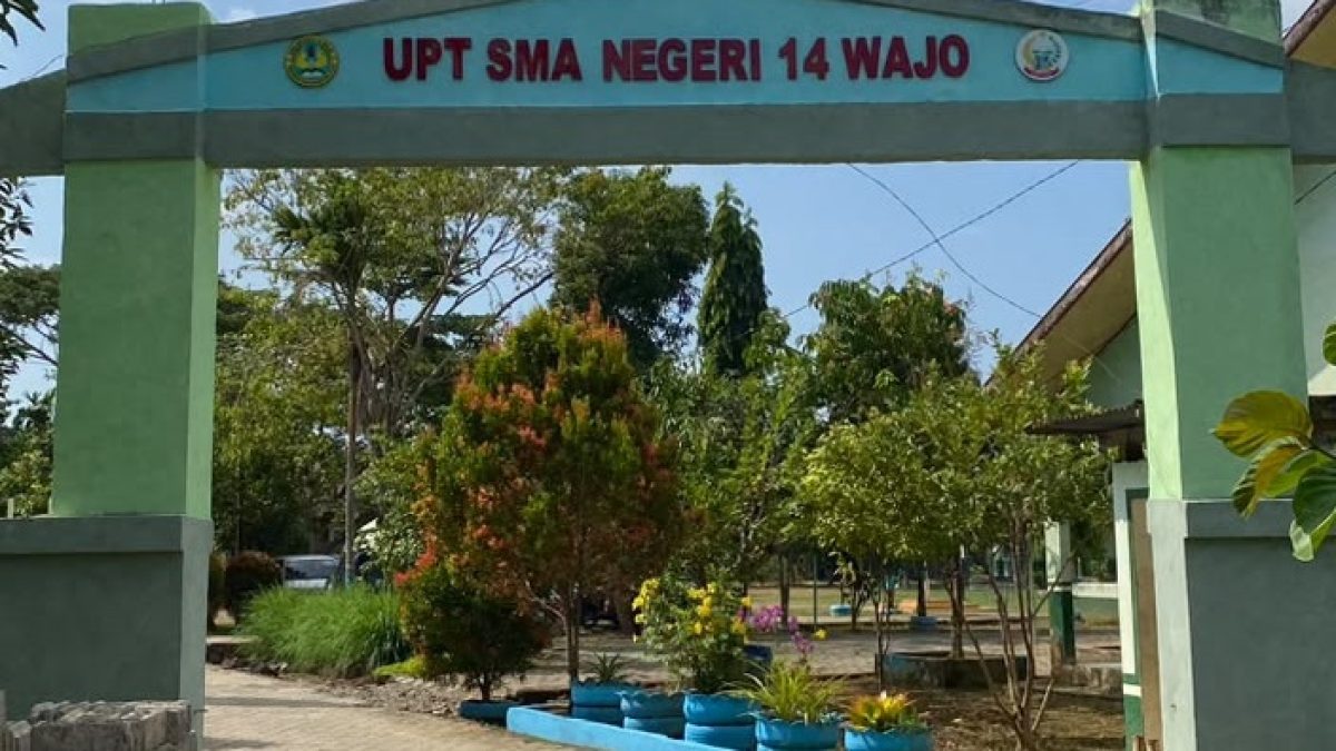 LSM LIRA Soroti Pengelolaan Dana Di SMA Negeri 14 Pitumpanua Wajo